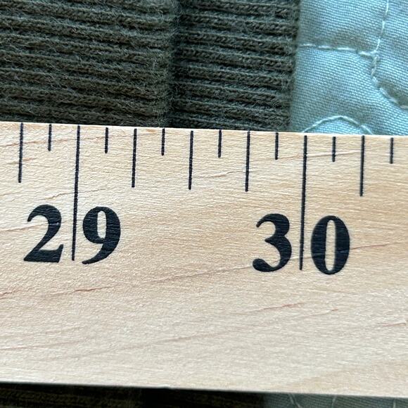 Izod Olive Green Quarter Zip Sweater/Sweatshirt, Size XL - Picture 9 of 9